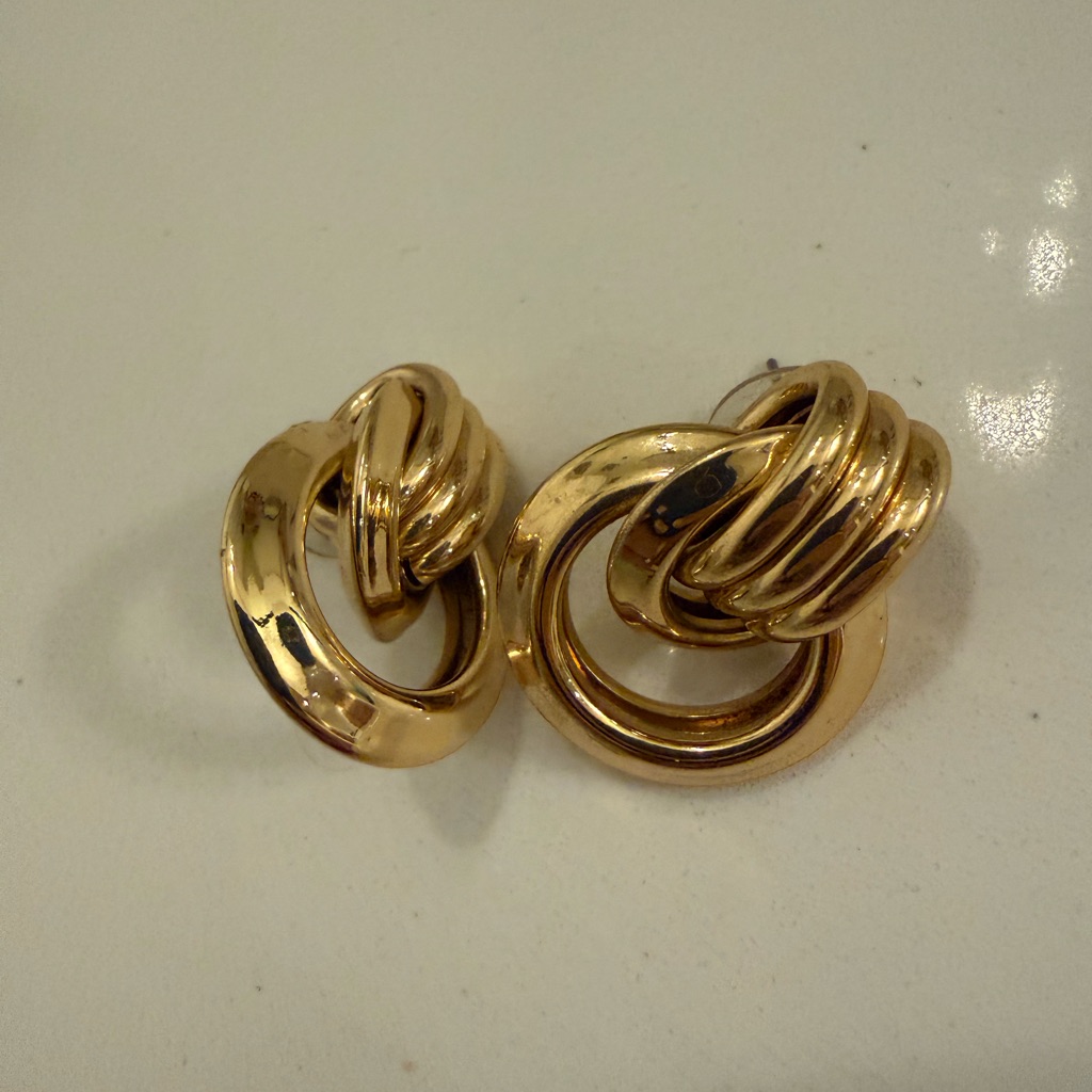 Elegant Gold Knot Earrings 25$